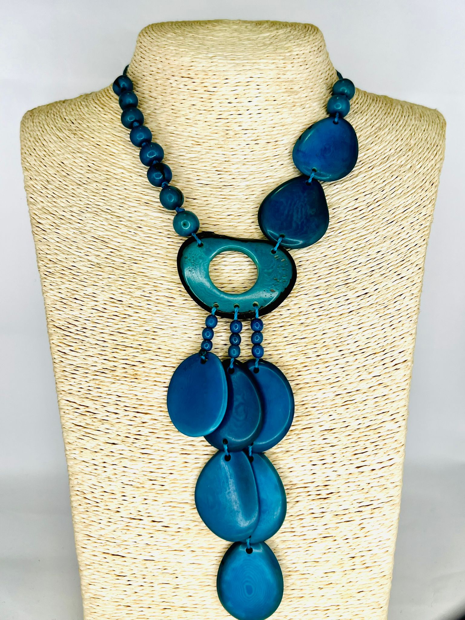 COLLAR CASCADA OCEÁNICA EN AZUL TURQUESA