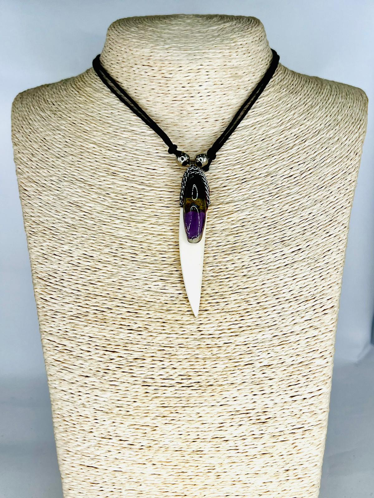 COLLAR COLGANTE TRIBAL MÍSTICO