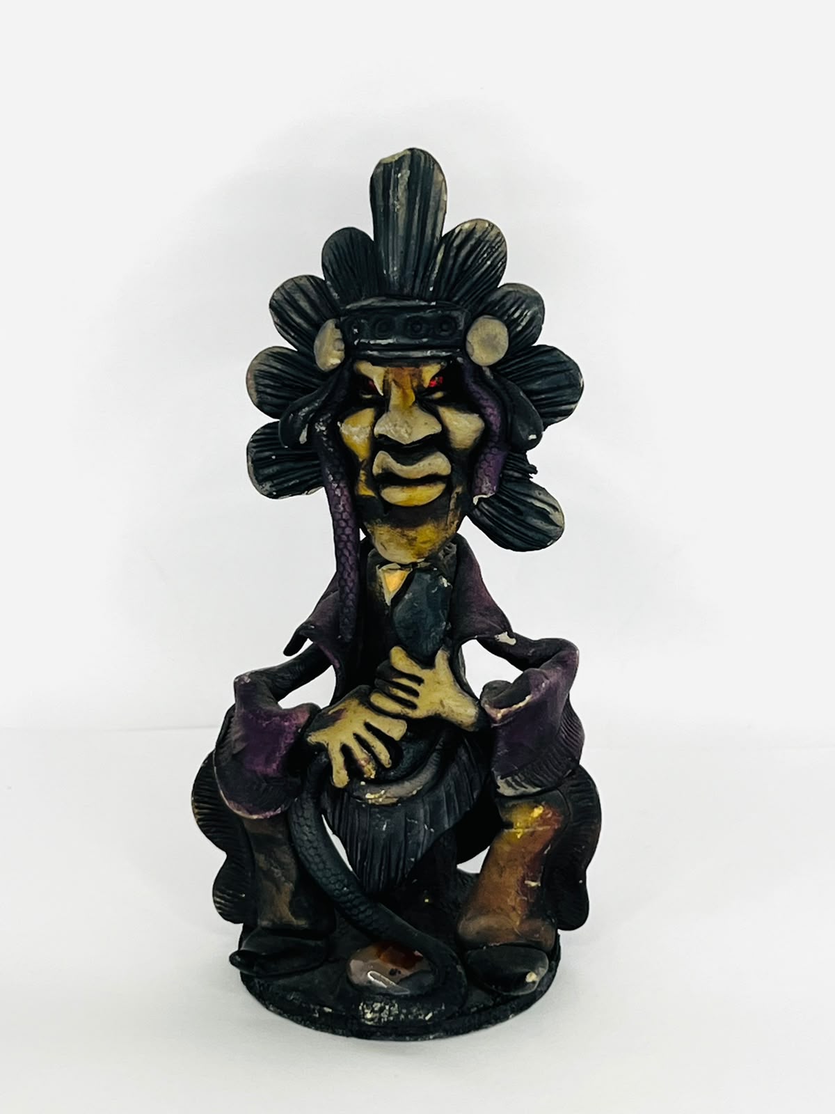 FIGURA DE CHAMÁN ANCESTRAL CON SERPIENTE SAGRADA